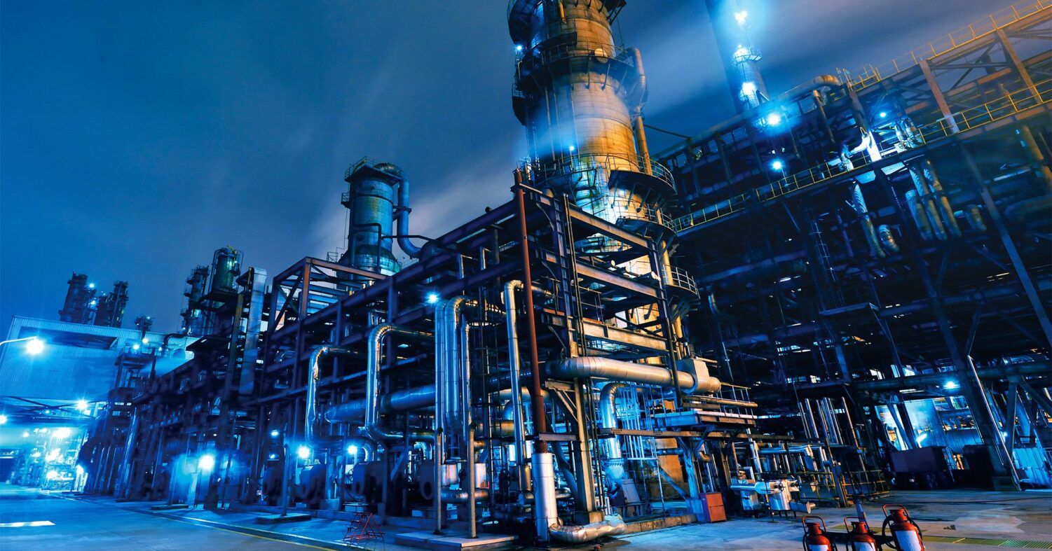 oil-refinery-chemical-petrochemical-plant-1-e1699969811897.jpg